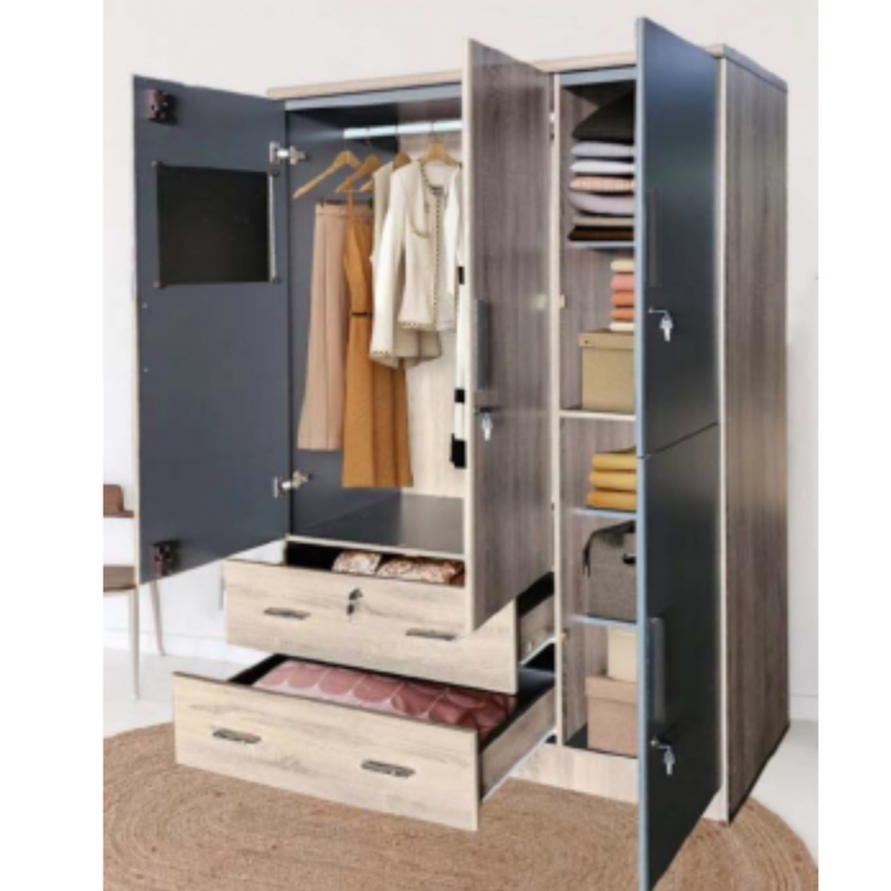 Alternative view of 632 Wardrobe