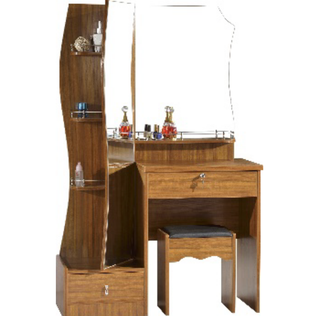 618 Dresser