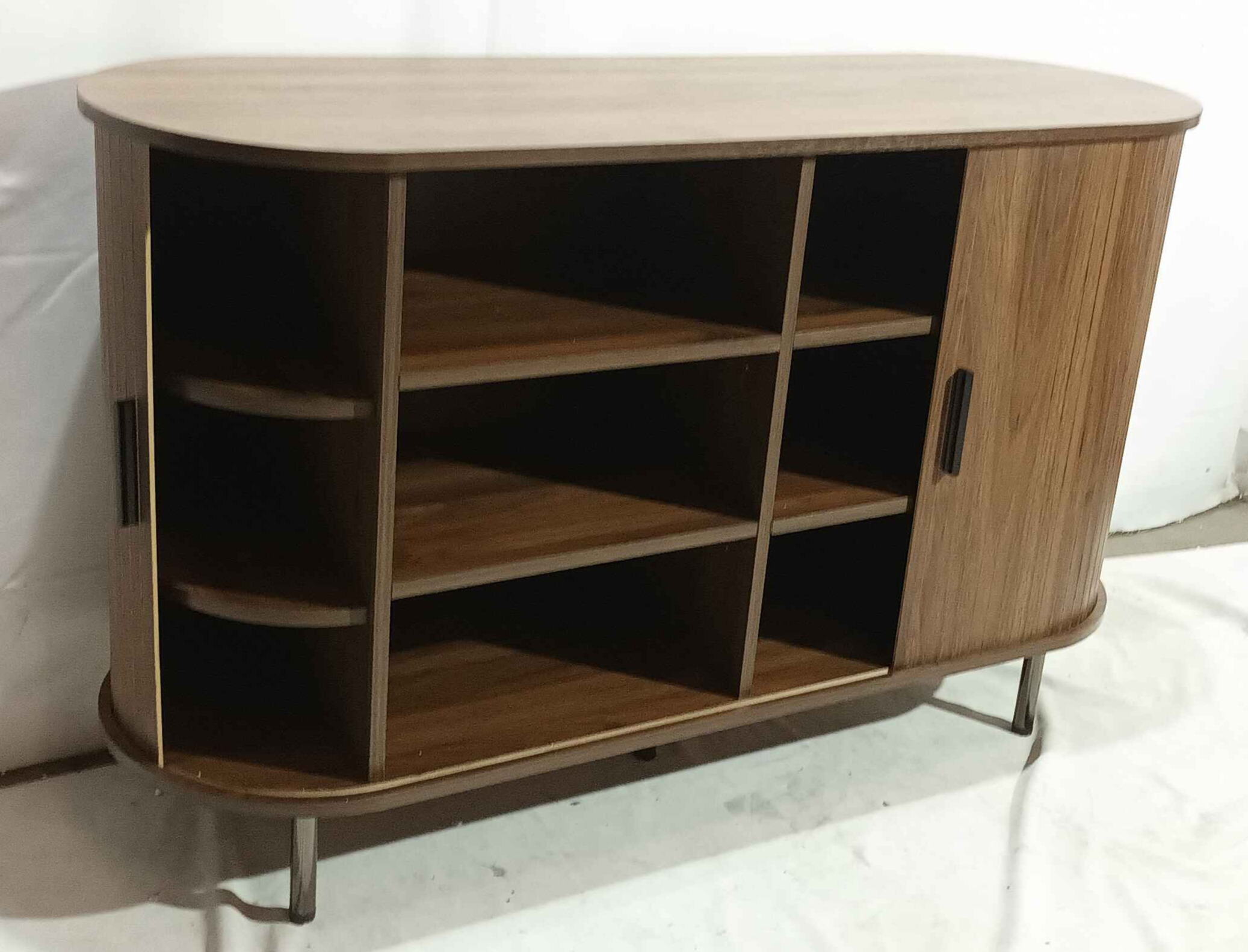 Quo Buffet Open Left