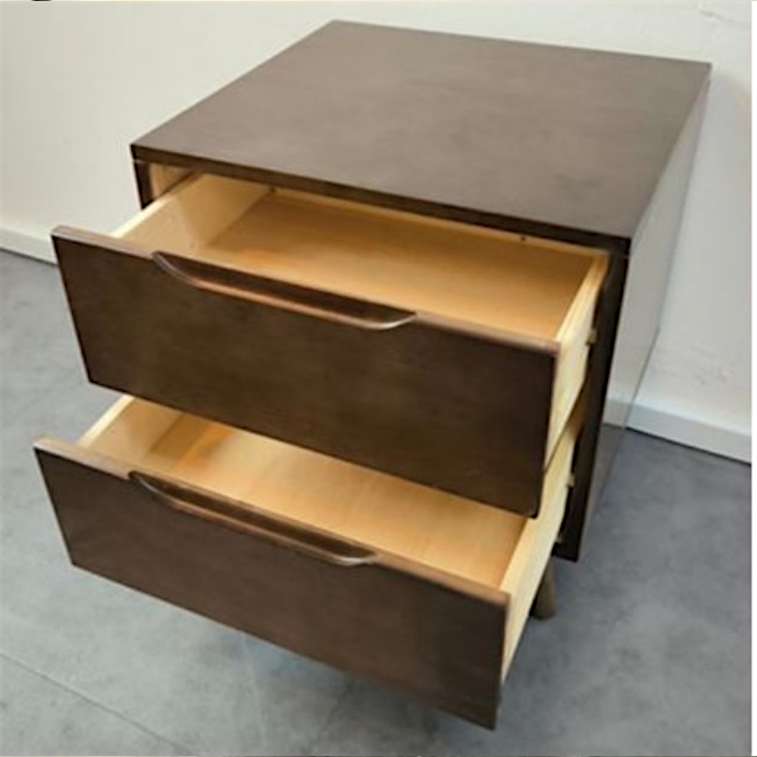 Wren 2-Drawer Nightstand – Wenge - Image 2